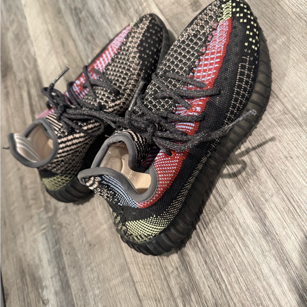 Yeezy Sneakers